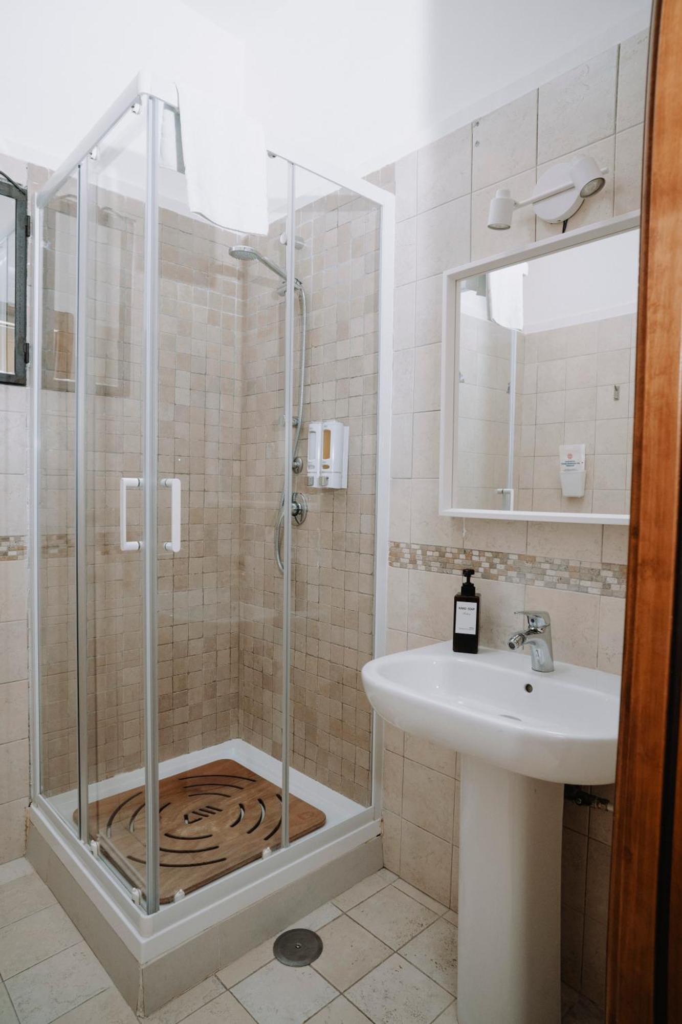 Bonne Nuit Terracina Bed & Breakfast Luaran gambar